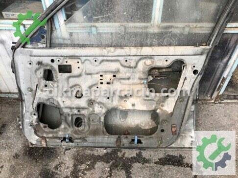 Toyota Corolla Sağ Ön Kapı 1988-1992 çıkma parça