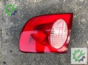Toyota corolla iç stop lambası sağ AE111 1999-2001
