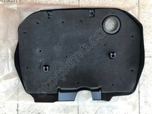 Toyota Corolla Motor Kapağı 1261133020 çıkma parça
