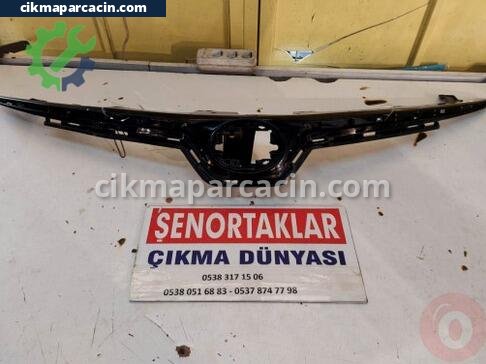 Toyota Corolla Ön Panjur çıkma parça