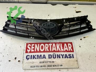 Toyota Corolla Ön Panjur çıkma parça