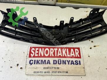 Toyota Corolla Ön Panjur 53111 çıkma parça