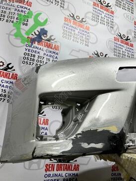 Toyota Corolla Ön Tampon 52119-02E50 çıkma parça