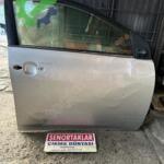 TOYOTA COROLLA ORJİNAL SAĞ ÖN KAPI