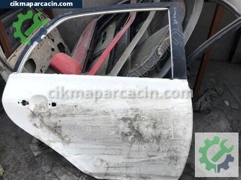 Toyota Corolla Sağ Arka Kapı çıkma parça
