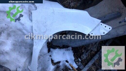 Toyota Corolla Sağ Çamurluk çıkma parça
