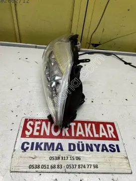 Toyota Corolla Sağ Ön Far 81170-12A60 çıkma parça