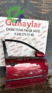 TOYOTA COROLLA SAĞ ÖN KAPI