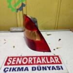 TOYOTA COROLLA SEDAN FARBA SAĞ STOP