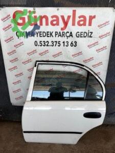 TOYOTA COROLLA SOL ARKA KAPI