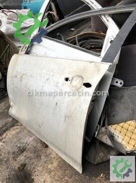 Toyota Corolla Sol Ön Kapı 2007-2013 çıkma parça