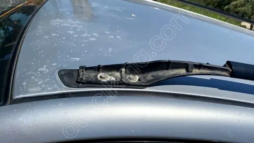 Toyota Corolla Ön Tavan Çıtası 2003-2006 çıkma parça