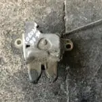 Toyota Corona Bagaj Kilidi