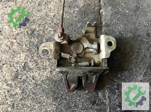 Toyota Corona Bagaj Kilidi çıkma parça