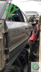 Toyota Corona sol ön kapı