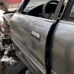 Toyota Corona sol ön kapı