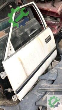 Toyota Corona Sol Ön Kapı 1990-1991 çıkma parça
