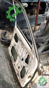Toyota Corona Sol Ön Kapı 1990-1991 çıkma parça