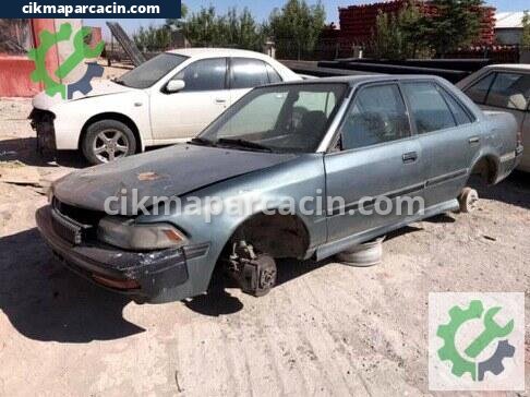 Toyota Corona Sol Ön Kapı çıkma parça