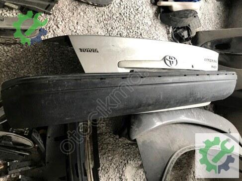Toyota Corona Arka Tampon çıkma parça