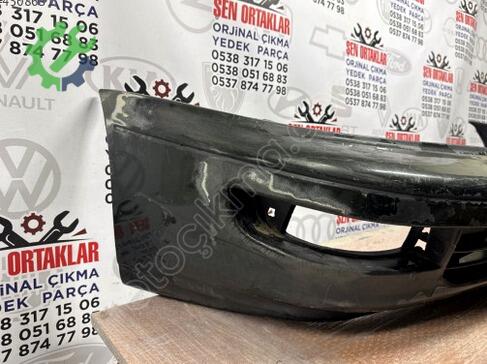 Toyota Corona Ön Tampon TYBP214 çıkma parça