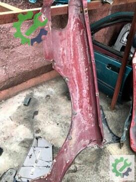 Toyota Cressida Sağ Ön Çamurluk çıkma parça