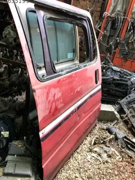Toyota Hiace Sağ Sürgülü Kapı çıkma parça
