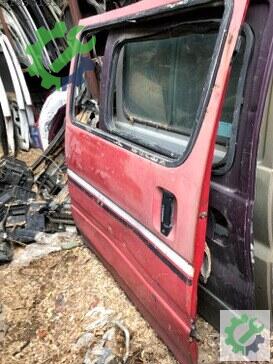 Toyota Hiace Sağ Sürgülü Kapı çıkma parça