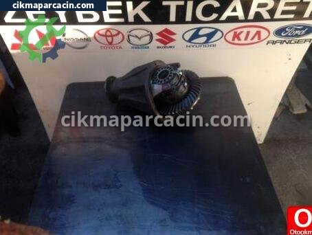 Toyota Hilux Defransiyel çıkma parça