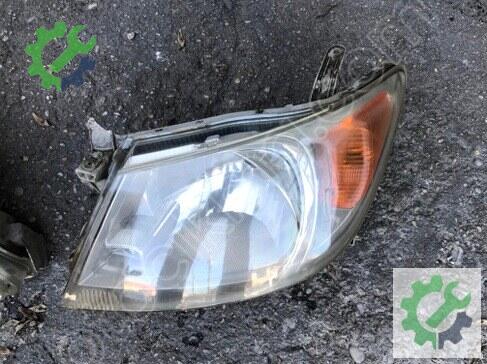 Toyota Hilux Sağ Ön Far 2006-2009 çıkma parça