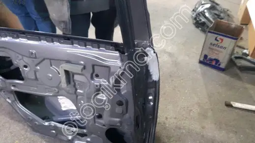 Toyota Corolla Sol Arka Kapı çıkma parça