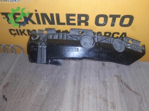 Toyota RAV4 Kalorifer Izgarası 52562 çıkma parça