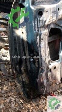 Toyota Starlet Sağ Ön Kapı çıkma parça