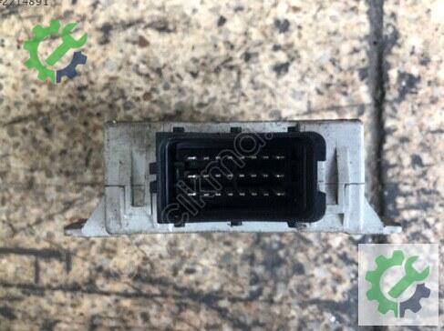 Toyota Verso Röle 859400F010 çıkma parça