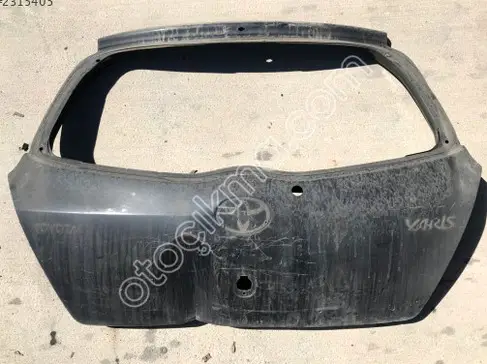 Toyota Yaris Bagaj Kapağı çıkma parça
