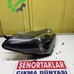 TOYOTA YARİS ORJİNAL ÖN SAĞ FAR