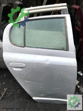 Toyota Yaris Sağ Arka Kapı çıkma parça