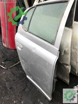 Toyota Yaris Sağ Arka Kapı 2000-2005 çıkma parça