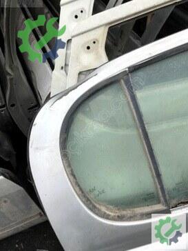 Toyota Yaris Sağ Arka Kapı 2000-2005 çıkma parça