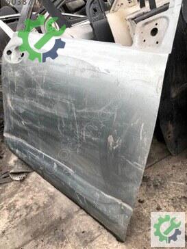 Toyota Yaris Sağ Ön Kapı 2006-2011 çıkma parça