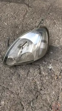 Toyota Yaris Sol Ön Far 2003-2005 çıkma parça