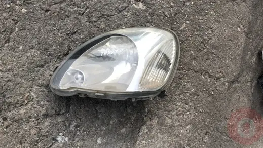 Toyota Yaris Sol Ön Far 2003-2005 çıkma parça
