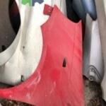 Toyota Yaris sol ön çamurluk 2000-2005