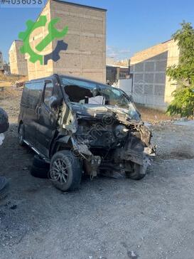Renault Trafic Bagaj Rafı çıkma parça