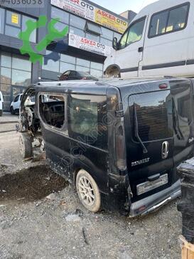 Renault Trafic Bagaj Rafı çıkma parça