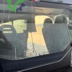 Renault Trafic 2 orta kapı camı