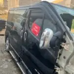 Renault Trafic 2 sağ ön kapı siyah renk