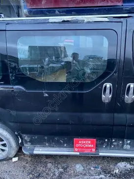 Renault Trafic Kapı çıkma parça