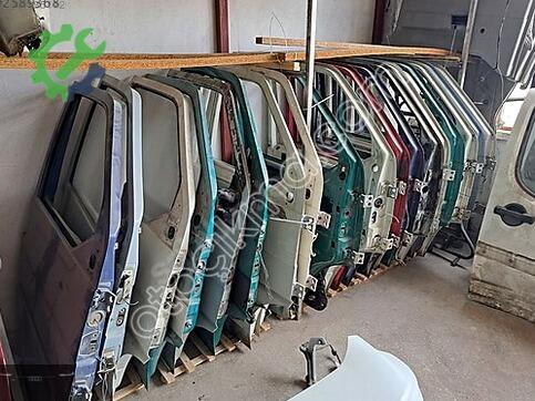 Volkswagen Transporter Kapı çıkma parça