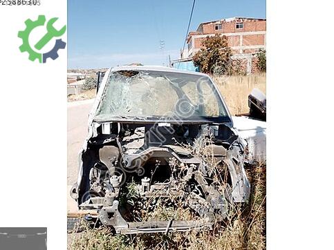 Volkswagen Transporter Ön Cam Izgarası çıkma parça